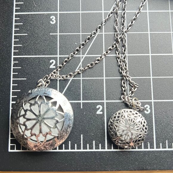 Aromatherapy Diffuser Double Locket Necklace 18" & 22" Chains +2" Silver Tone - Picture 5 of 8